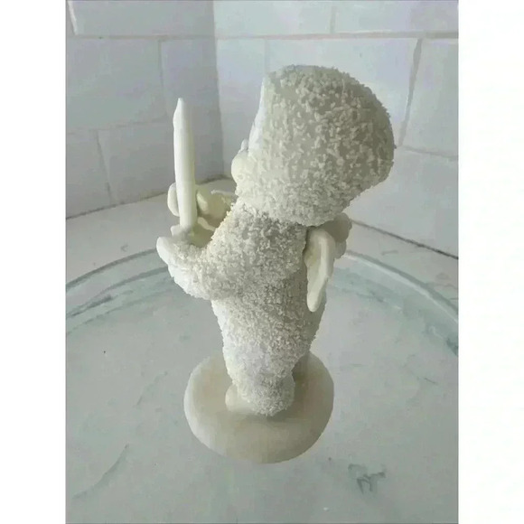 Snowbabies Just One Little Candle Dept 56 Winter Tales Snow Baby - Picture 4 of 11